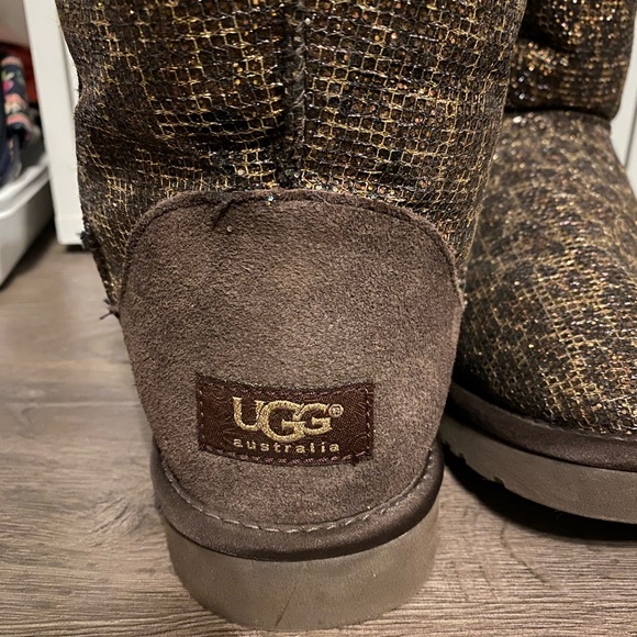 Cheetah Print UGG boots - Picture 3 of 4